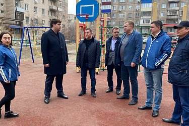Дамир Фахрутдинов проверил состояние объектов «Городской среды» в восточном Оренбуржье